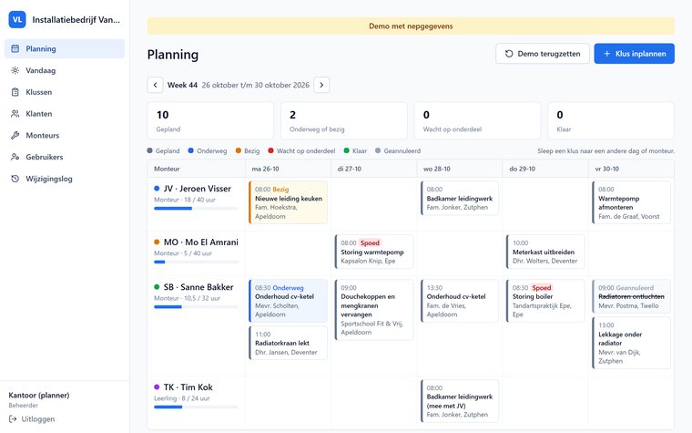 Een planning die eerst in Excel stond, nu als app: per monteur een rij en per dag de klussen, gekleurd naar status.